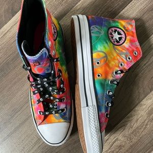 NWT Converse Chuck Taylor Pro High Top Tie Dye Shoes Sneakers Peace Sign Men’s.